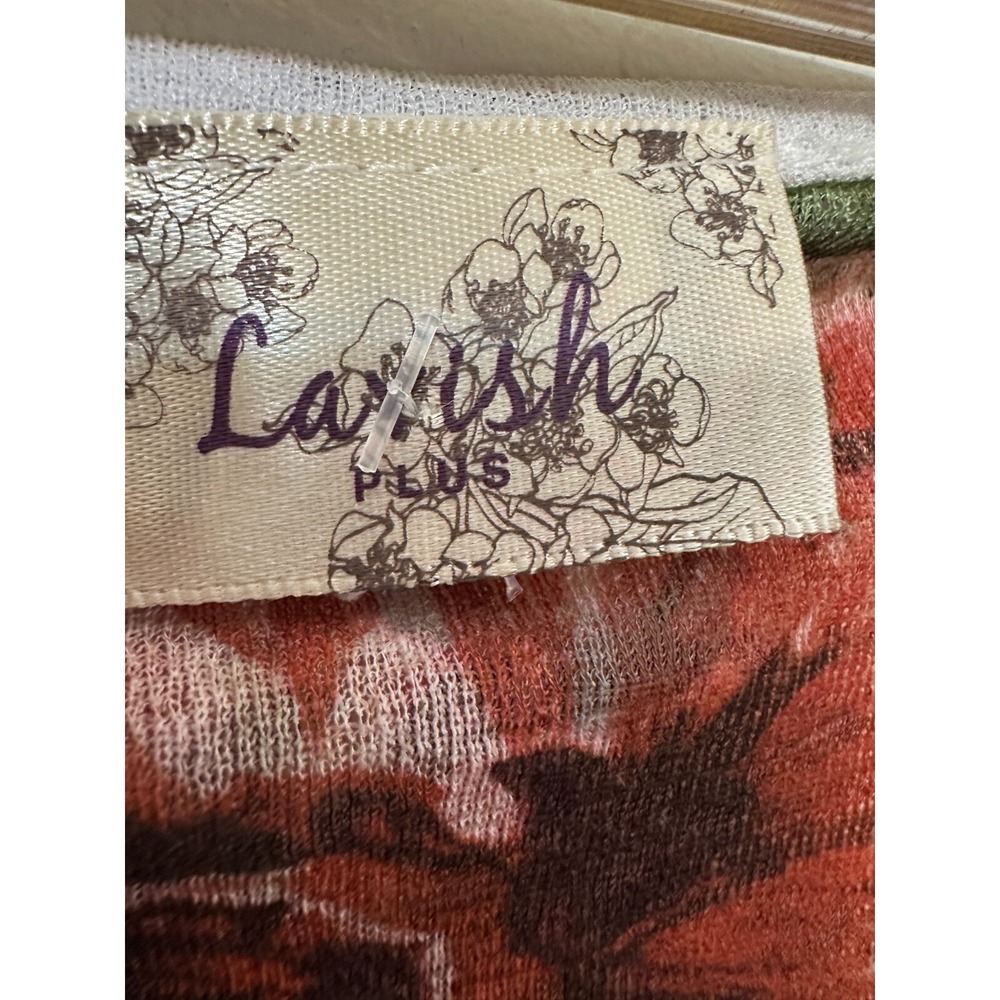 Lavish Plus Womans Top Size 2X Y2K Animal Print Beachy Hawaiian Travel Office - Picture 2 of 9